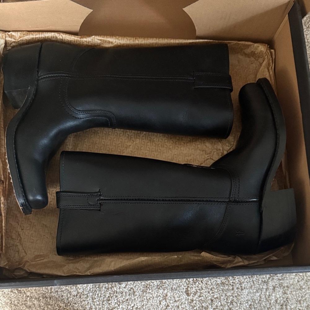 Frye Calvary 12L Leather Boots